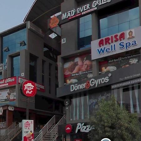 Hotel Royal Relax جاندي نجر المظهر الخارجي الصورة